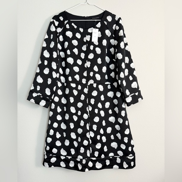 Banana Republic Dresses & Skirts - Banana Republic Silk Polka Dot Dress